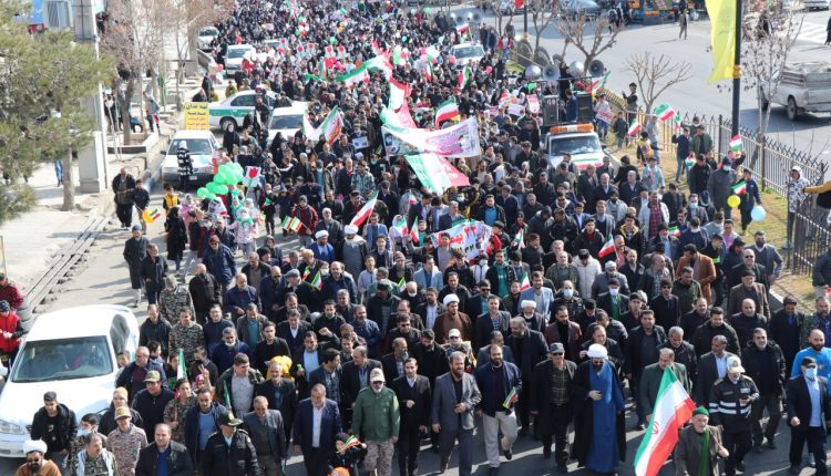 حماسه باشکوه جشن انقلاب درفشافویه | انعکاس ری