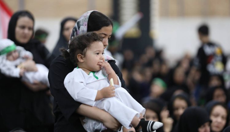 برگزاری مراسم شیرخوارگان حسینی در مصلی باقرشهر | انعکاس ری